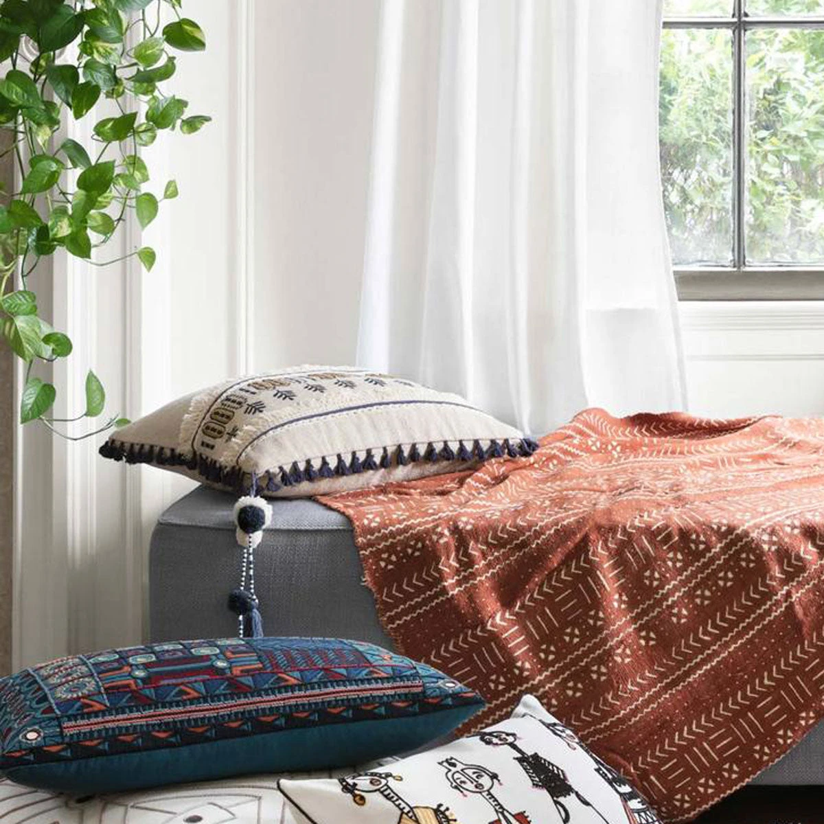 Loloi Rugs All Pillows Franja Pillow By Justina Blakeney® X Loloi 4 Loloi Rugs All Pillows Franja Pillow By Justina Blakeney® X Loloi