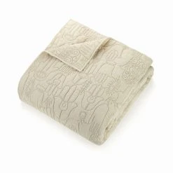 Peking Natural Hamsa Quilt Set By Jungalow®