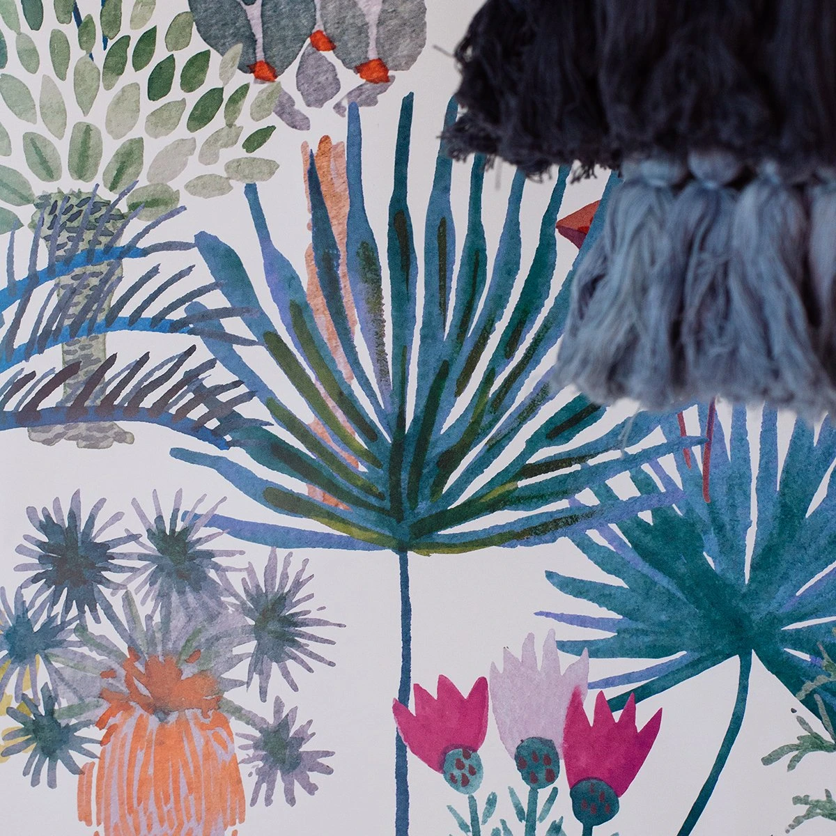 Jungalow® Peel + Stick Phoenix Wallpaper In Naturale By Justina Blakeney® 4 Jungalow® Peel + Stick Phoenix Wallpaper In Naturale By Justina Blakeney®