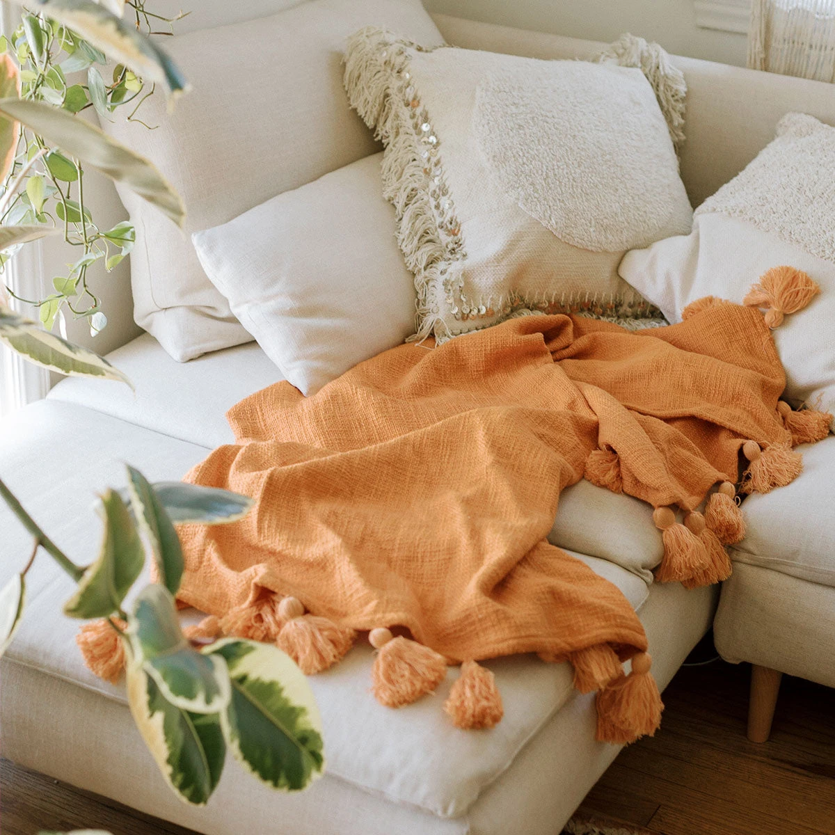 Jungalow® Sol Throw Blankets By Like A Lion™ 5 Jungalow® Sol Throw Blankets By Like A Lion™