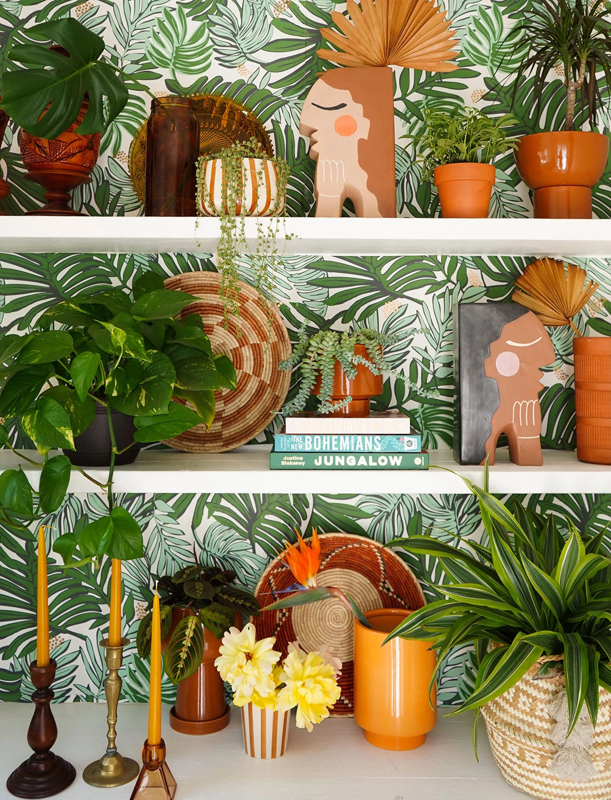 Jungalow Aja Wallpaper In Green By Justina Blakeney® - Sure Strip 8 Jungalow Aja Wallpaper In Green By Justina Blakeney® - Sure Strip