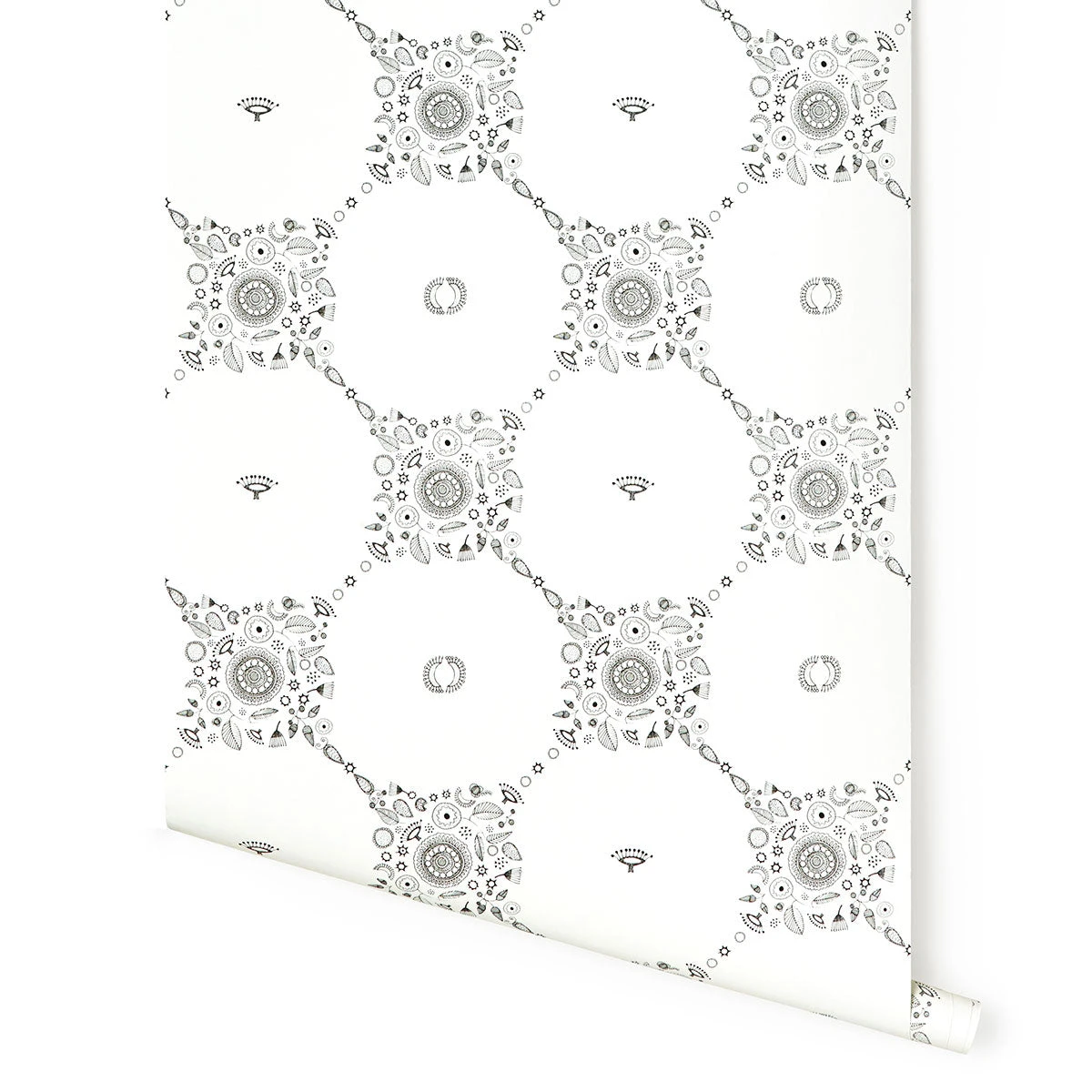 Jungalow Fez Wallpaper In White By Justina Blakeney® 5 Jungalow Fez Wallpaper In White By Justina Blakeney®