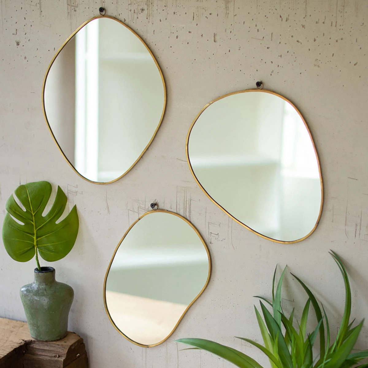 Kalalou All Décor & Mirrors Oval Brass Framed Mirror Set 3 Kalalou All Décor & Mirrors Oval Brass Framed Mirror Set