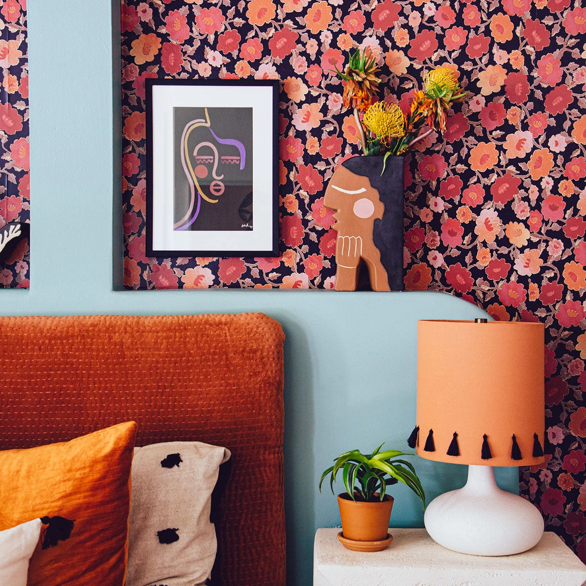 Jungalow® Peel + Stick Suz Wallpaper By Justina Blakeney® 3 Jungalow® Peel + Stick Suz Wallpaper By Justina Blakeney®